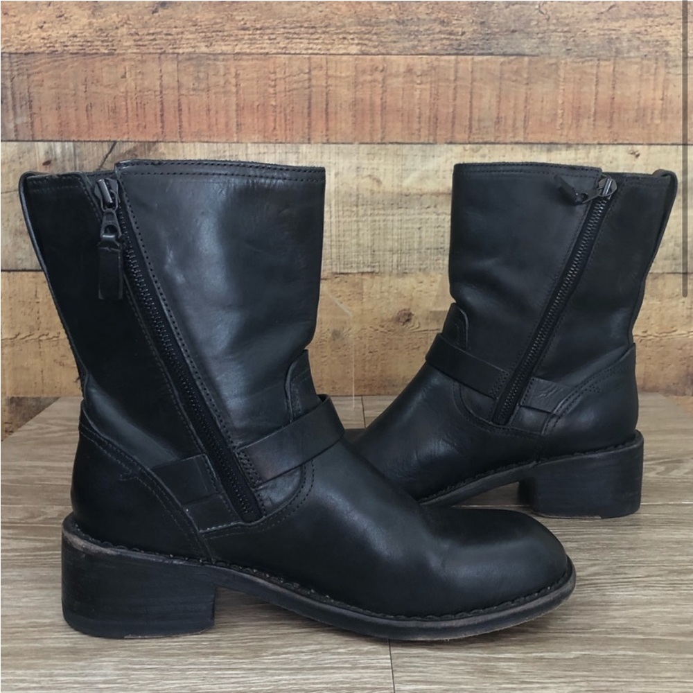Rag & Boneblack leather moto boot 7.5